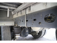 いすゞフォワードアルミウイング中型（4t）[写真31]