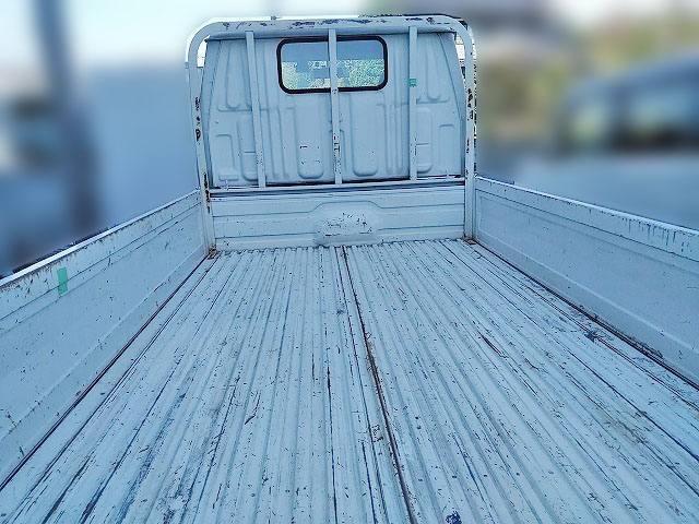 トヨタダイナ平ボディ小型（2t・3t）[写真09]