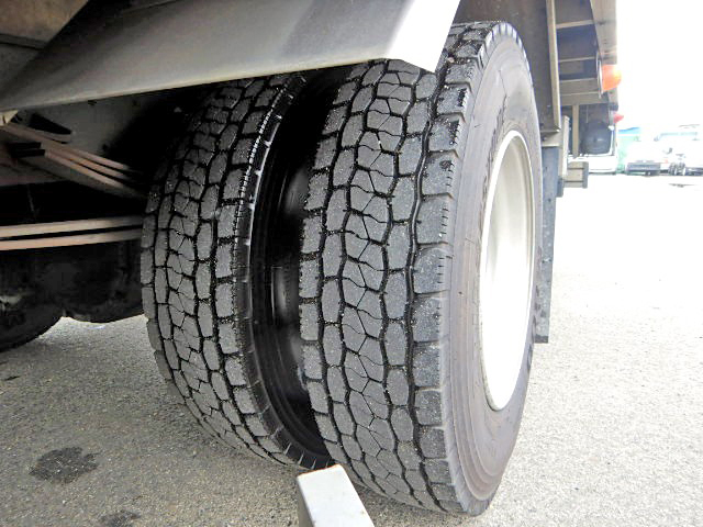 日野レンジャー冷凍車（冷蔵車）中型（4t）[写真21]