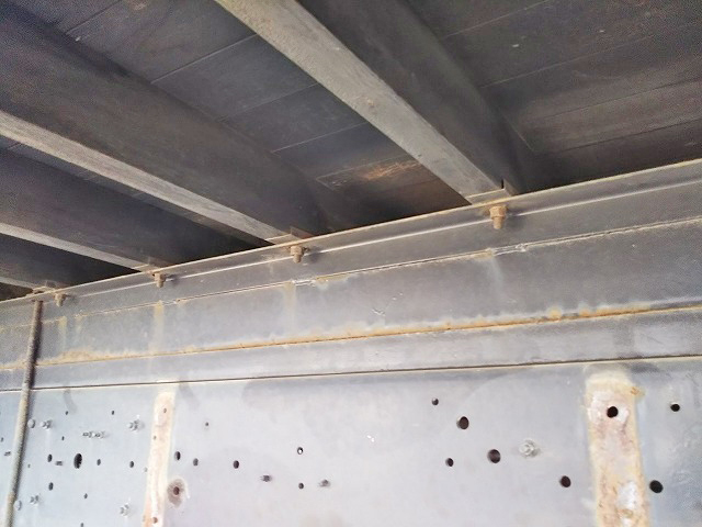 UDトラックスクオンアルミブロック大型（10t）[写真18]