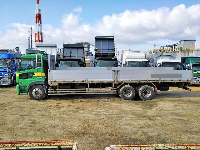 UDトラックスクオンアルミブロック大型（10t）[写真06]