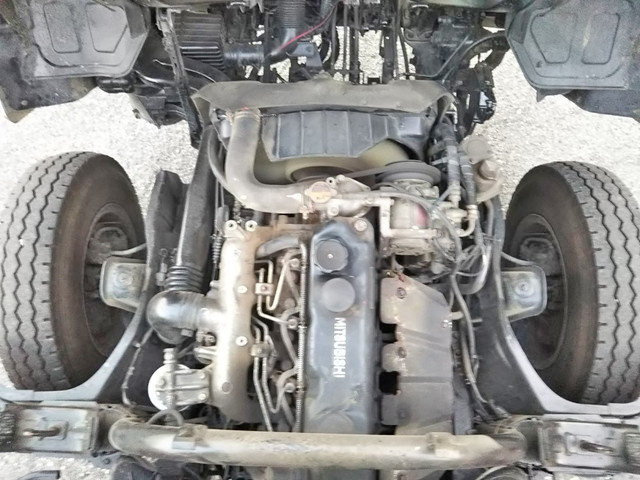 三菱ふそうキャンターダンプ・クレーン付小型（2t・3t）[写真26]