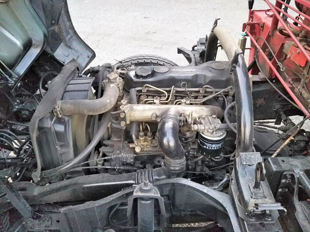 三菱ふそうキャンターダンプ・クレーン付小型（2t・3t）[写真28]