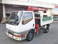 三菱ふそうキャンターダンプ・クレーン付小型（2t・3t）[写真03]