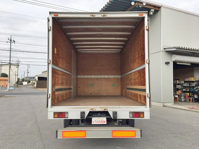 いすゞエルフアルミバン小型（2t・3t）[写真11]