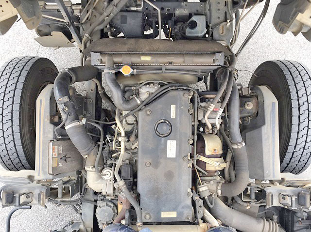 いすゞエルフアルミバン小型（2t・3t）[写真24]