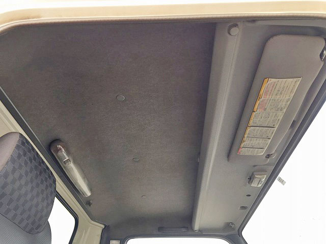 いすゞエルフアルミバン小型（2t・3t）[写真38]