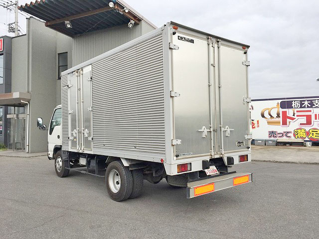 いすゞエルフアルミバン小型（2t・3t）[写真04]