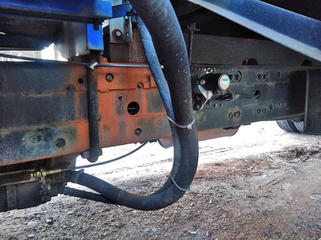 三菱ふそうファイタークレーン5段中型（4t）[写真12]