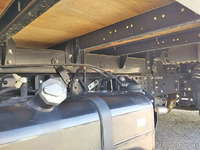 三菱ふそうキャンターアルミウイング小型（2t・3t）[写真26]