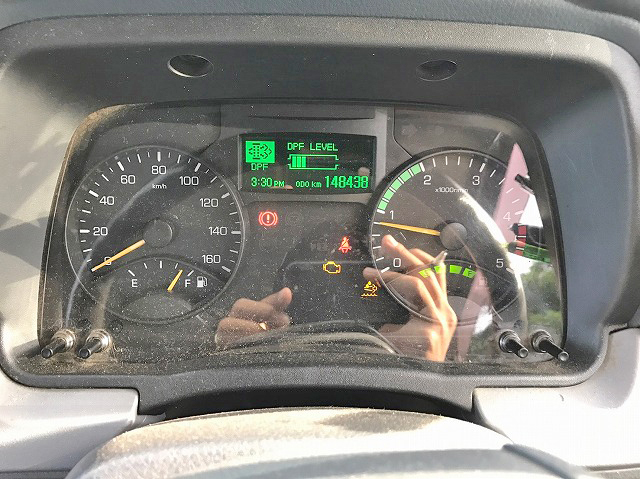 三菱ふそうキャンターバキュームカー小型（2t・3t）[写真23]