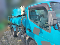 三菱ふそうキャンターバキュームカー小型（2t・3t）[写真09]