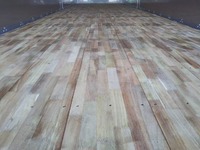 UDトラックスクオンアルミウイング大型（10t）[写真13]