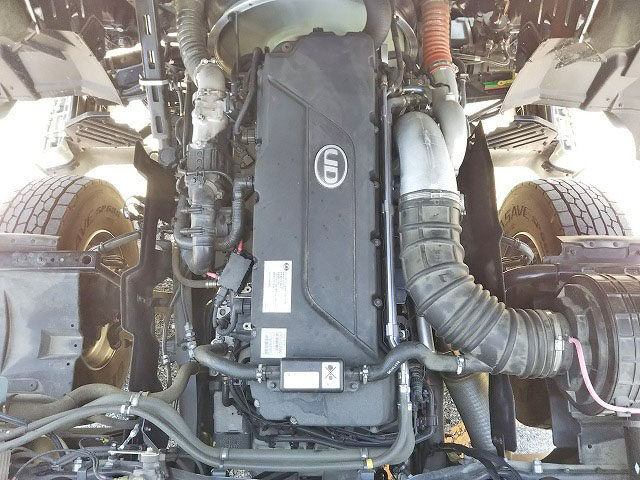 UDトラックスクオンアルミウイング大型（10t）[写真20]