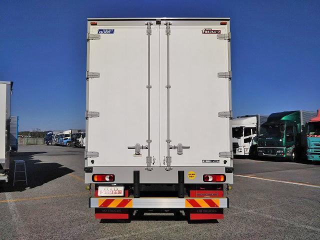 UDトラックスクオンアルミウイング大型（10t）[写真08]