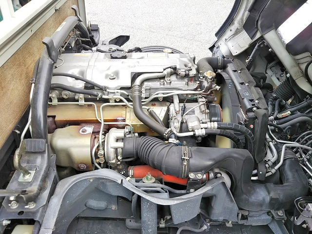 三菱ふそうキャンタークレーン付小型（2t・3t）[写真28]