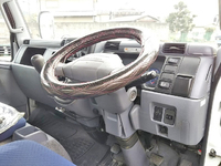 三菱ふそうキャンタークレーン付小型（2t・3t）[写真36]