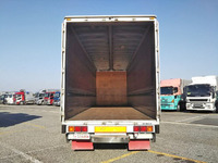 いすゞギガアルミウイング大型（10t）[写真11]