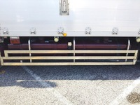 いすゞギガアルミウイング大型（10t）[写真24]