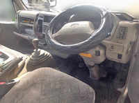 トヨタダイナ平ボディ小型（2t・3t）[写真17]