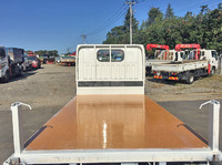 日産アトラス平ボディ小型（2t・3t）[写真10]