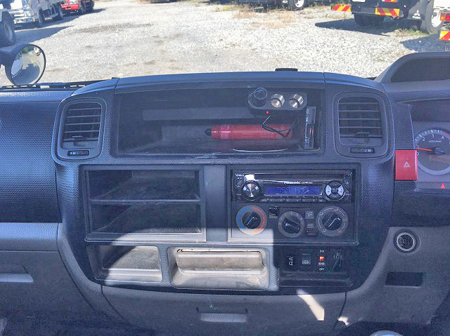 日産アトラス平ボディ小型（2t・3t）[写真31]