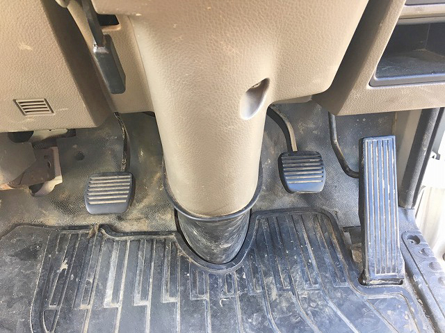 日産アトラス平ボディ小型（2t・3t）[写真35]