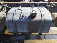 いすゞギガシャーシ大型（10t）[写真13]