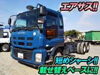 いすゞギガシャーシ大型（10t）[写真01]