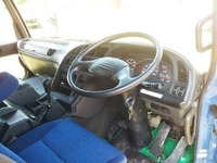 いすゞギガシャーシ大型（10t）[写真29]