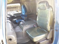 いすゞギガシャーシ大型（10t）[写真30]