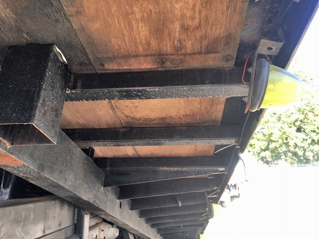 日野レンジャーセーフティローダー中型（4t）[写真16]