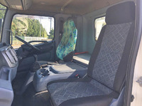 日野レンジャーセーフティローダー中型（4t）[写真30]