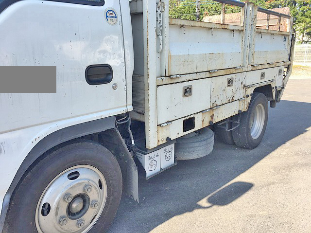 いすゞエルフ平ボディ小型（2t・3t）[写真11]