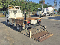 いすゞエルフ平ボディ小型（2t・3t）[写真02]