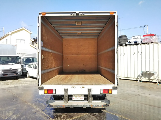 いすゞエルフパネルバン小型（2t・3t）[写真10]