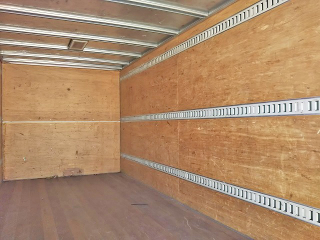 いすゞエルフパネルバン小型（2t・3t）[写真14]