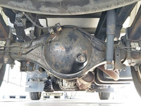 いすゞエルフパネルバン小型（2t・3t）[写真26]