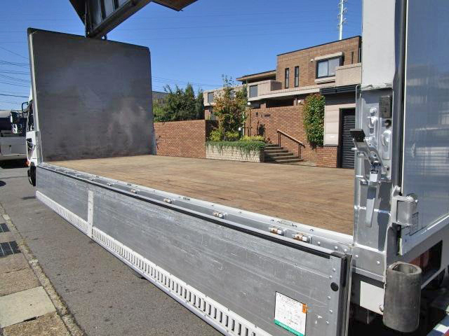 UDトラックスコンドルアルミウイング中型（4t）[写真15]