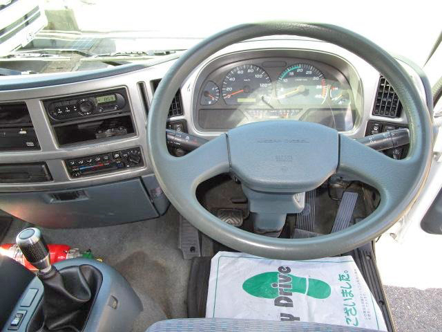 UDトラックスコンドルアルミウイング中型（4t）[写真38]