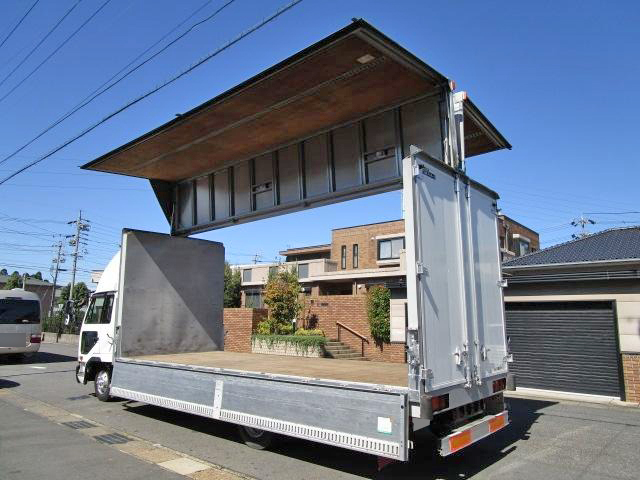 UDトラックスコンドルアルミウイング中型（4t）[写真07]