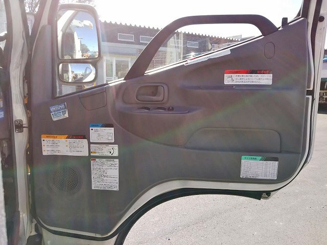 日野デュトロ高所作業車小型（2t・3t）[写真32]