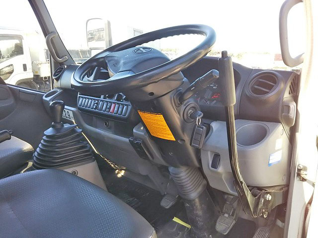 日野デュトロ高所作業車小型（2t・3t）[写真34]