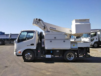 日野デュトロ高所作業車小型（2t・3t）[写真05]