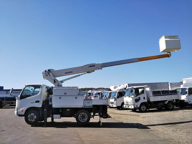 日野デュトロ高所作業車小型（2t・3t）[写真06]
