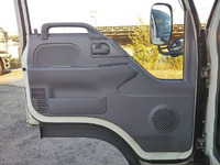 いすゞエルフアルミバン小型（2t・3t）[写真24]