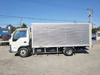 いすゞエルフアルミバン小型（2t・3t）[写真05]