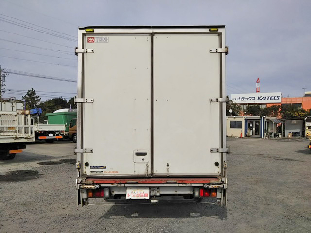 トヨタダイナパネルバン小型（2t・3t）[写真10]