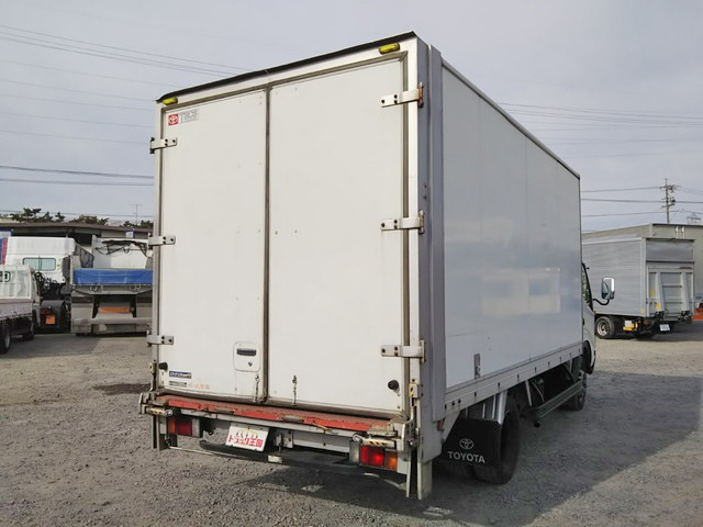 トヨタダイナパネルバン小型（2t・3t）[写真02]