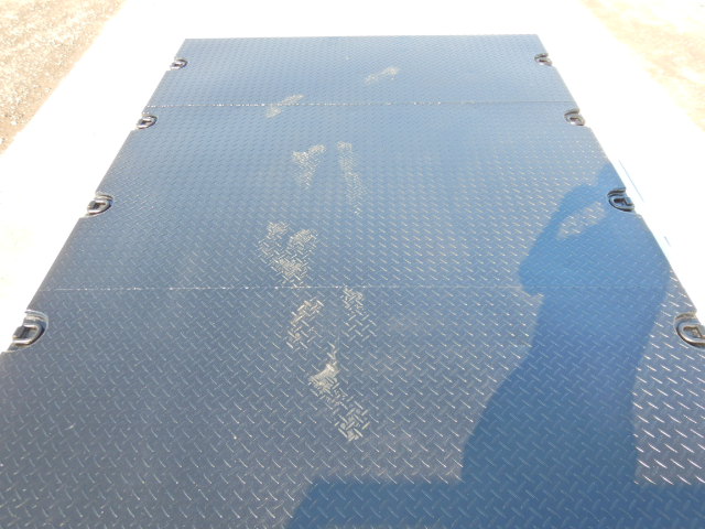 三菱ふそうファイター平ボディ増トン（6t・8t）[写真17]